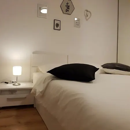 Confort 3 * Bukareszt