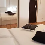 Confort 3 Apartment *